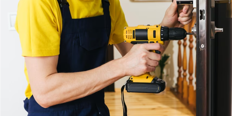 cerrajero-en-busca-de-curro Cerrajero-en-busca-de-clientes-currando